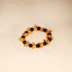 Bracelet onyx et éléments dorés